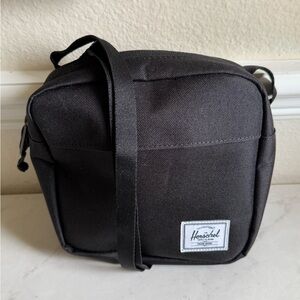 HERSHEL Crossbody Bag 2 for $22 ❇️